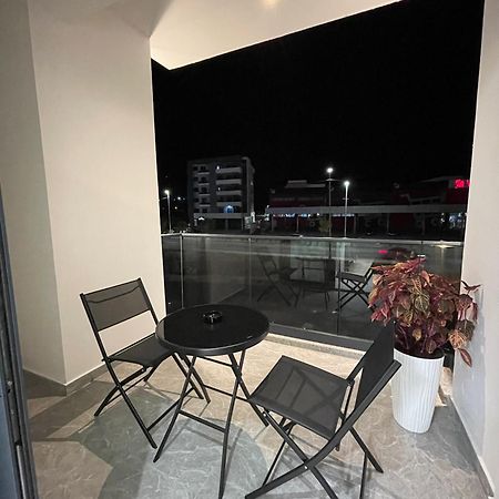 Hotel Maraj Улцинь Экстерьер фото