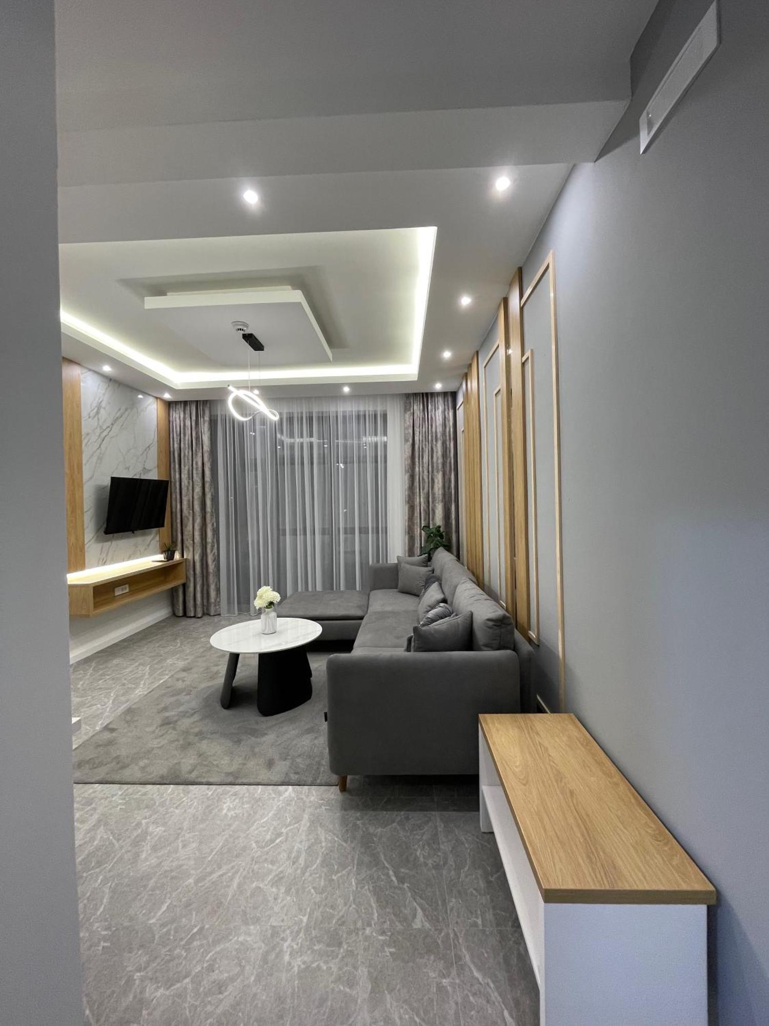 Hotel Maraj Улцинь Экстерьер фото